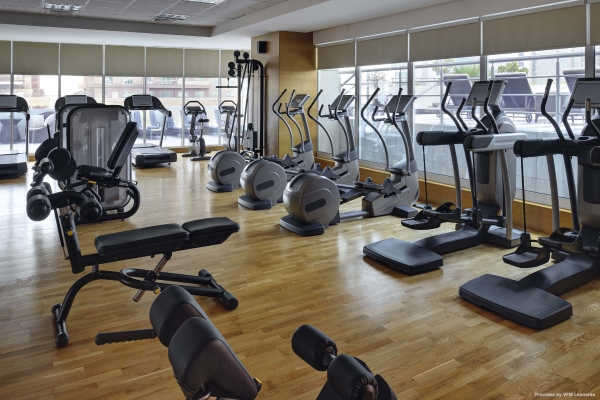 Movenpick Hotel Jumeirah Lakes Towers (Dubai)